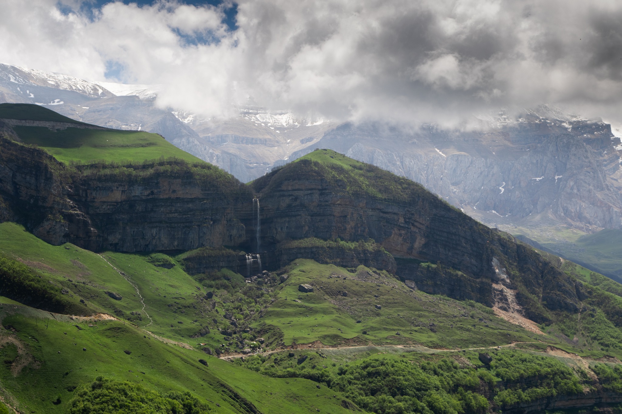 What to pack for hiking in Azerbaijan with backpack and hiking shoes